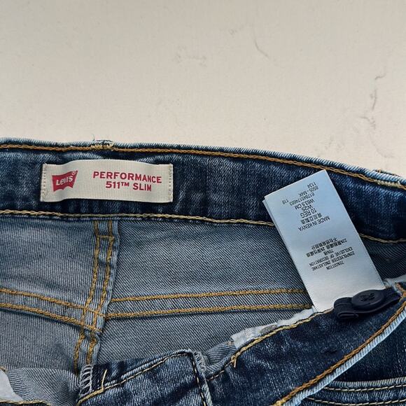 Levi's Performance 511 Slim Destroyed Denim Jean Shorts Size Youth 10 - Picture 5 of 5